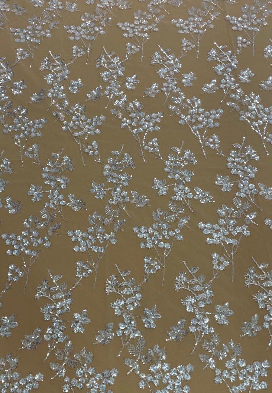 RENDA BORDADA COM PAETÊS MINI FLORAL DELICADA