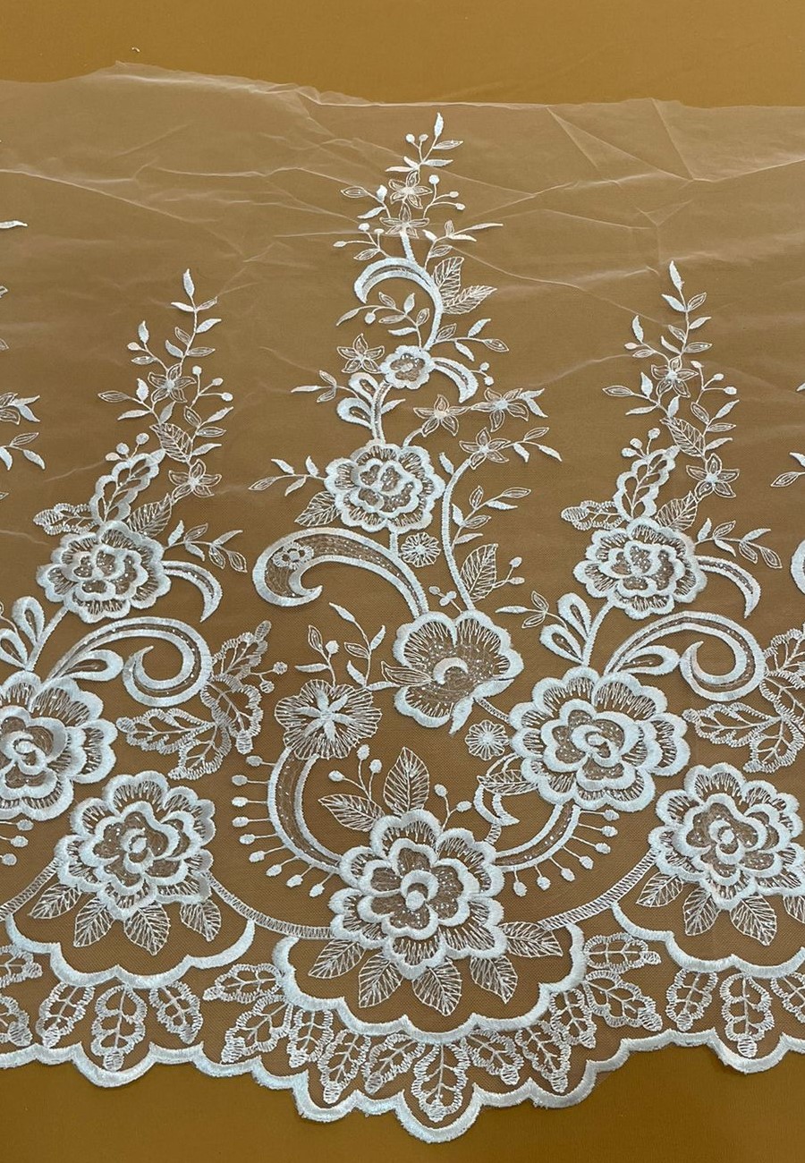 RENDA BARRADA FLORAL GRANDE off